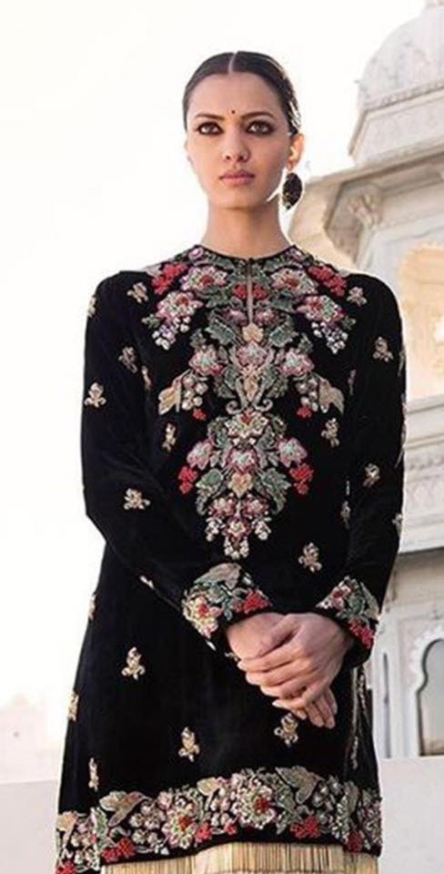 Pakistani Velvet Dresses Designs and Latest Trends
